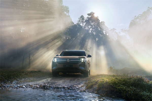 终端零售467万保持行业第一，行至浪涌处，上汽集团改革正当时