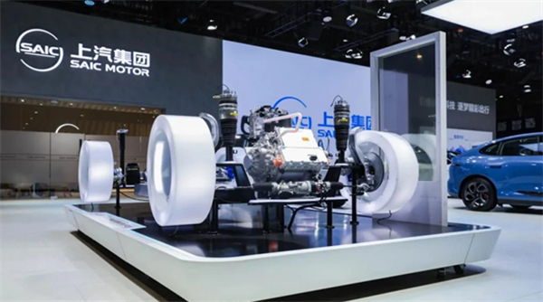 2025上汽集团盘点：技术向上，发展向新